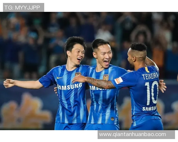 恒大与苏宁激战正酣中超巅峰对决引发球迷热议与期待