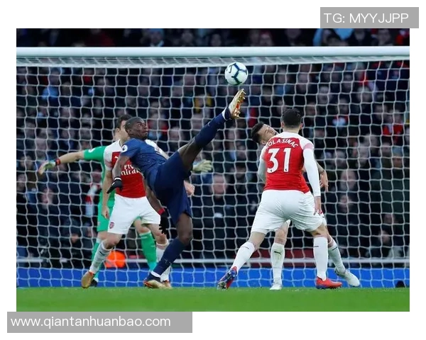 吉灵汉姆与牛津联队的精彩对决分析与赛后点评